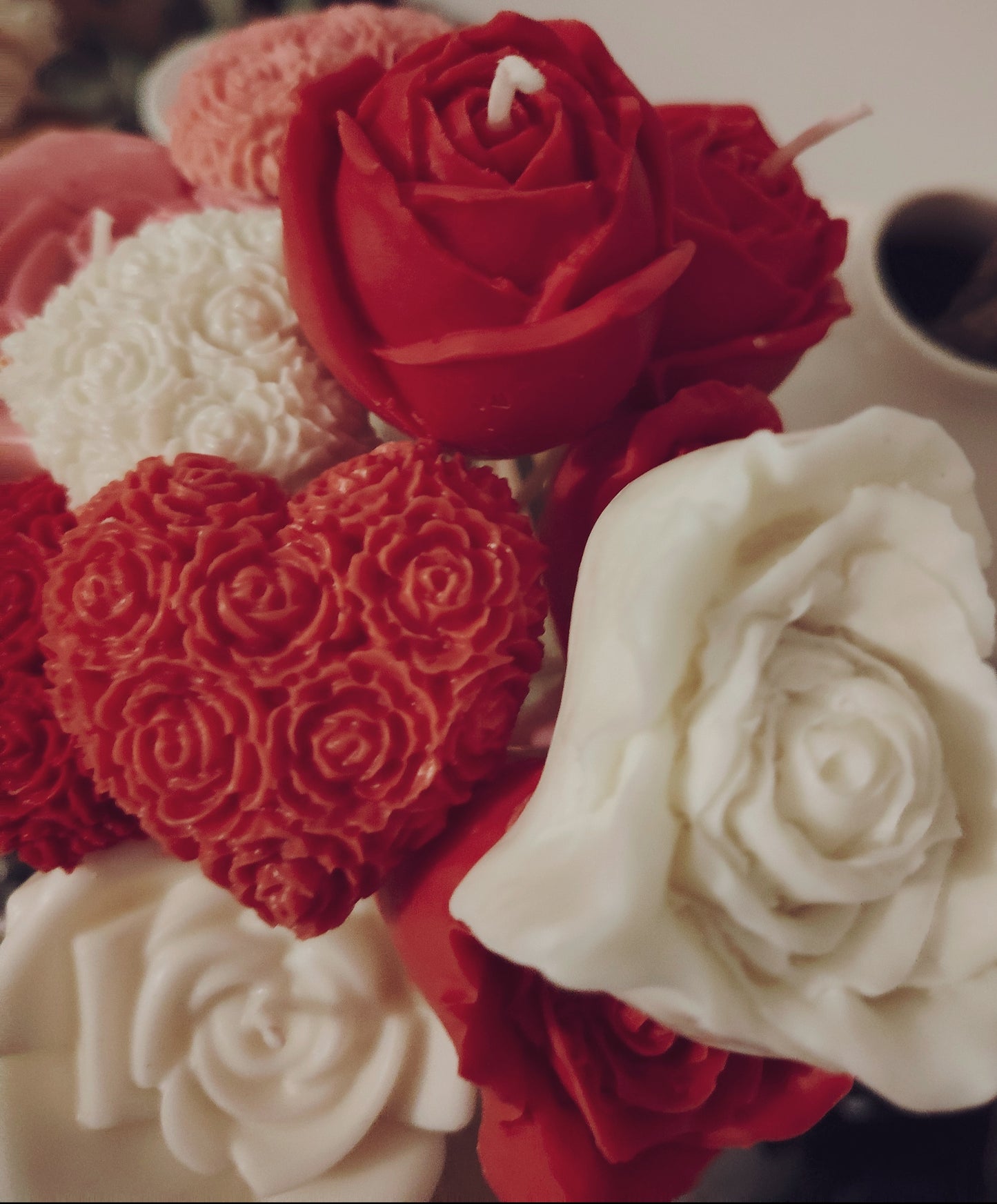 x12 Roses, Candles and Wax Melts Bouquet