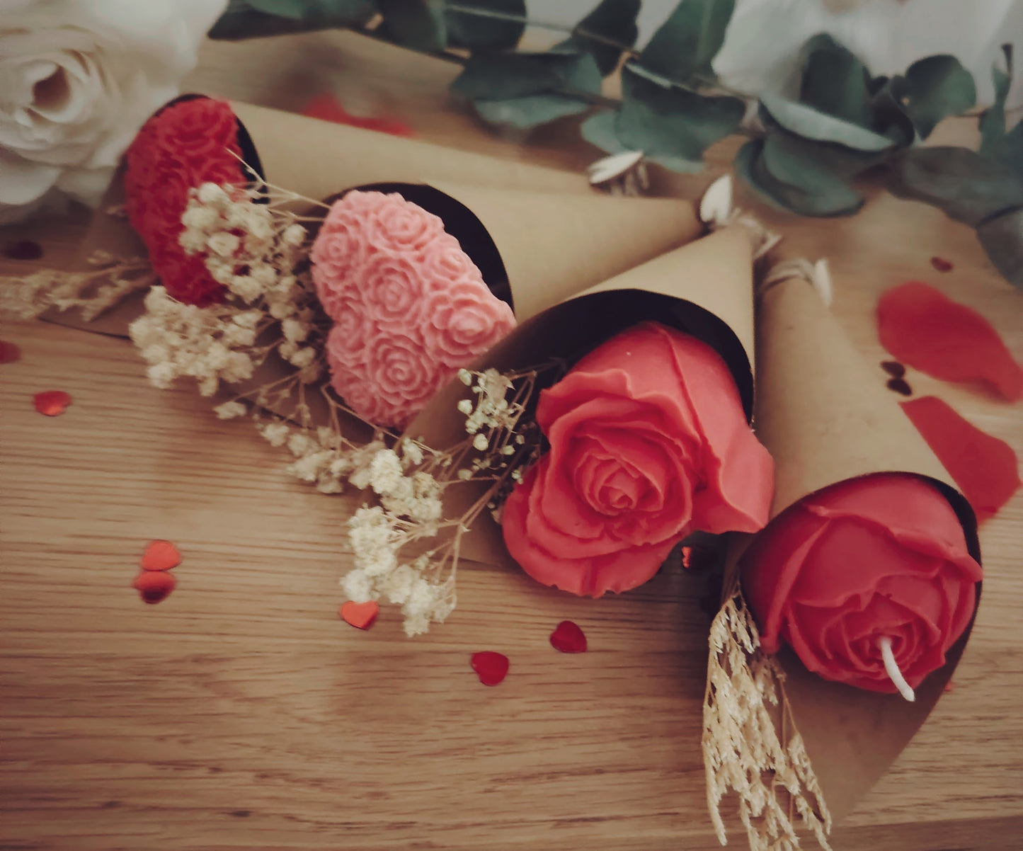 Single Medium Rose and Dried Flower Cone