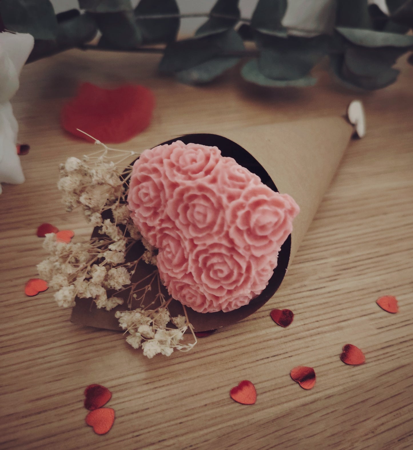 Single Medium Rose and Dried Flower Cone