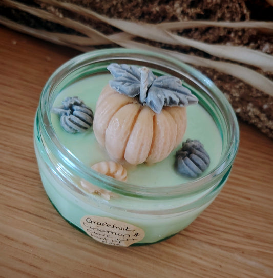 5oz Grapefruit, Cinnamon & Clove with a hint of Pine Winter Scented Candle and Pumpkin Wax Melts