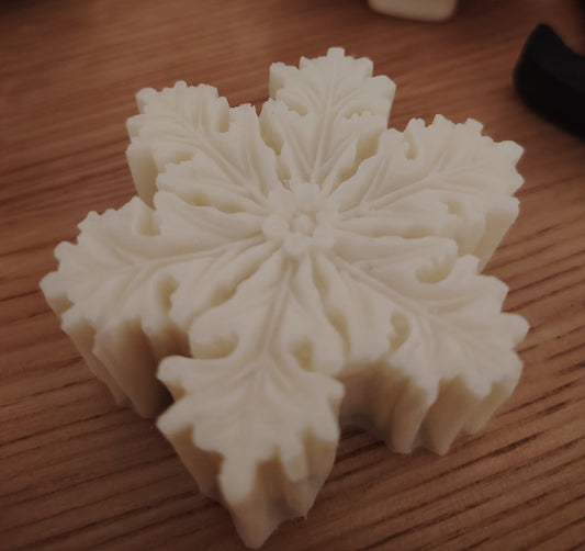 Single Medium Scented Snowflake Wax Melt