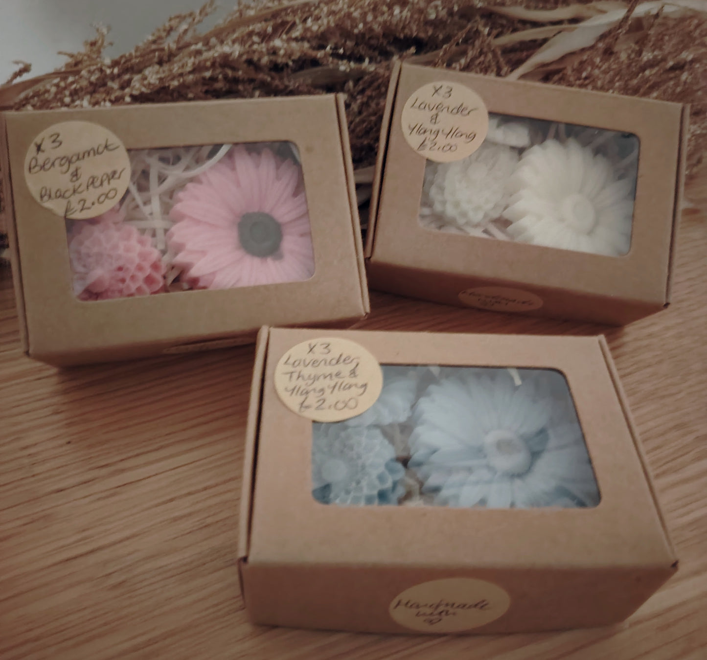 x3 Medium Daisy and Flower Scented Wax Melts