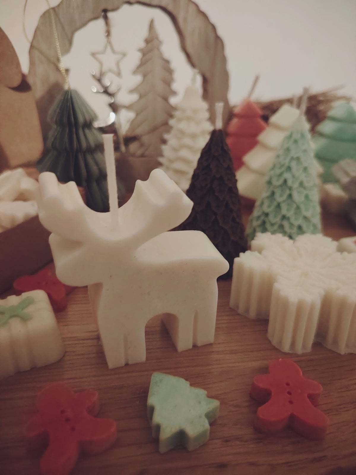 Single Medium Scented Candle Christmas Figures