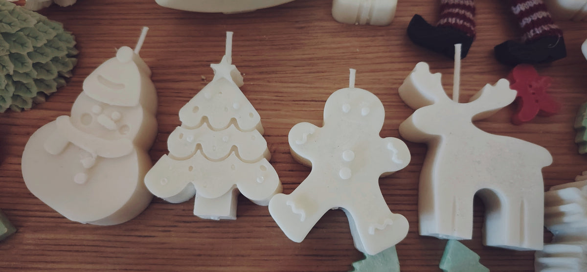Box of 4 Scented, Medium Christmas Figure Candles