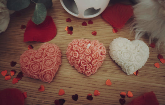 Box of 3 Medium Rose patterned Love Heart Candle and Melts